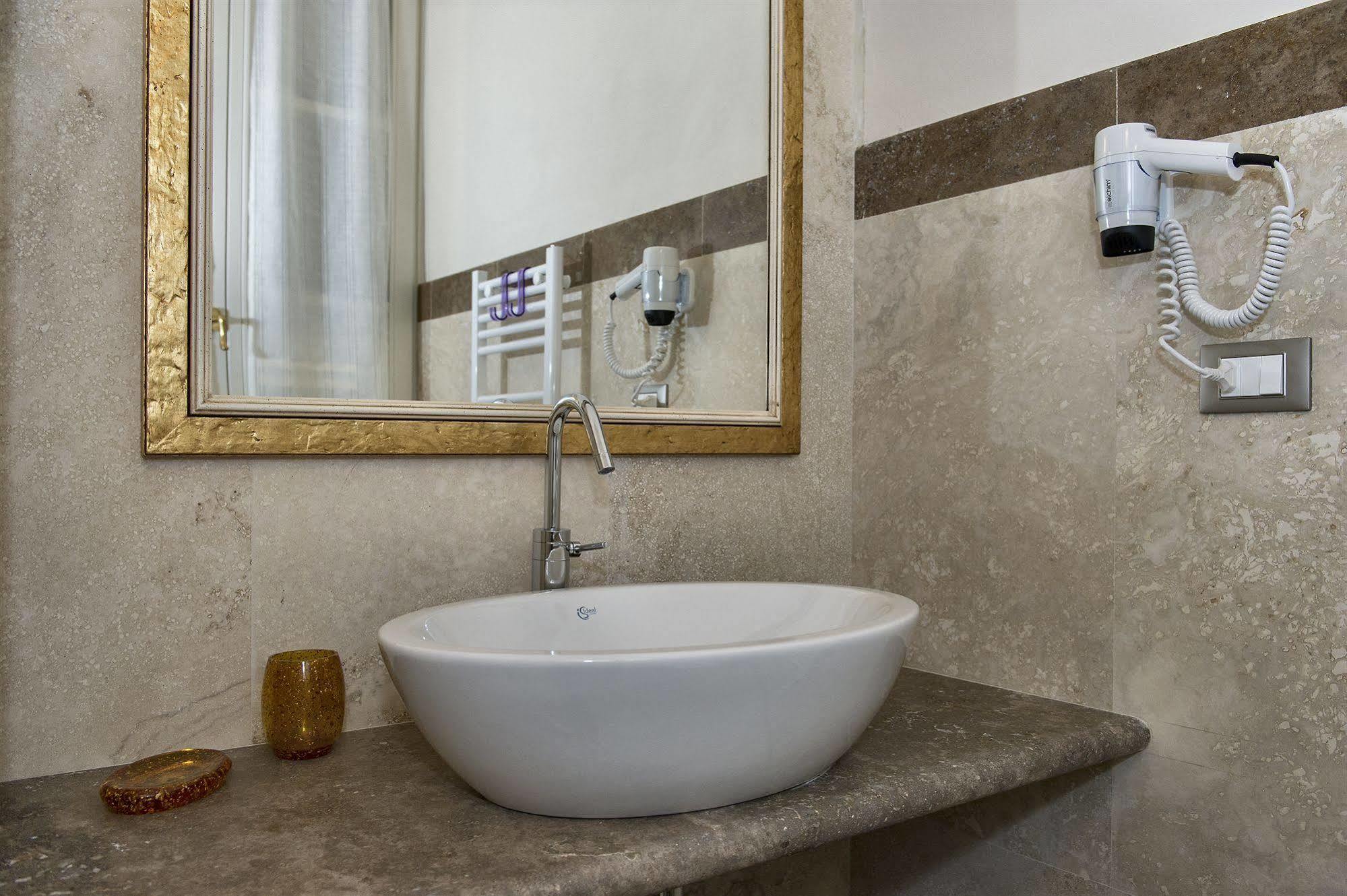 Relais Dei Mercanti B&B And Suites Пиза Екстериор снимка